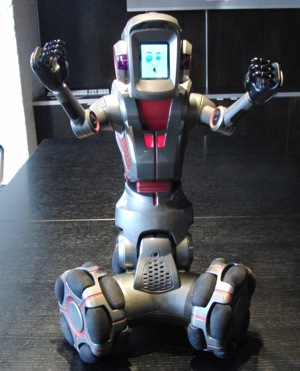 Illustration for article titled Ultimate Toy Robot Battlemodo